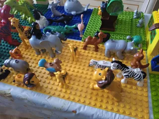 Lote de figuras animales Lego