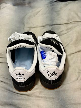 Adidas Campus Negras y Blancas