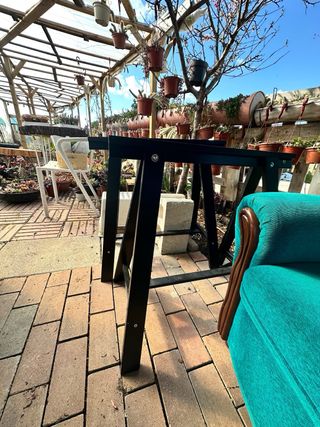 Caballetes Madera negro