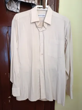 Traje de hombre beige