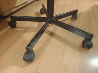 Silla de escritorio negra