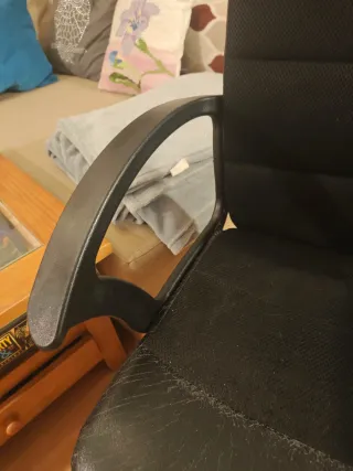 Silla de escritorio negra