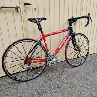 Bicicleta Mendiz Airplane Roja