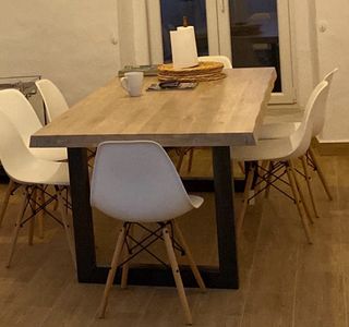 Tavolo da pranzo in legno massello 2,20x1m, gambe in metallo