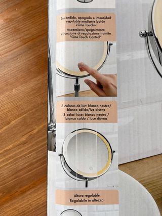 Espejo de maquillaje con aumento