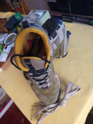 Botas Helly Hansen senderismo/trail T43