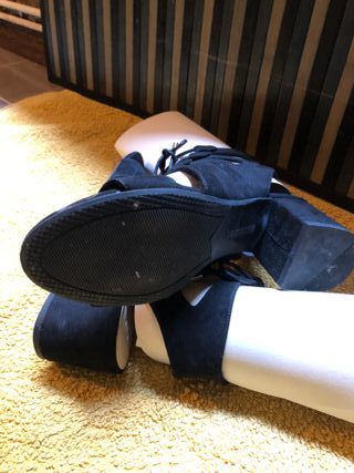 Sandalias negras tacón Bershka talla 36