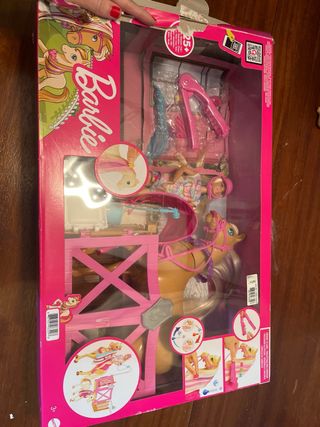 Barbie Hípica con Caballo y Accesorios