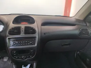 Peugeot 206 2004