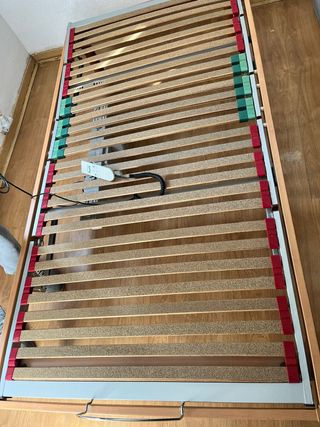 Cama articulada madera y metal + colchon