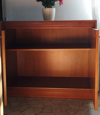 Mobile porta TV in legno con ante ripiano multiuso