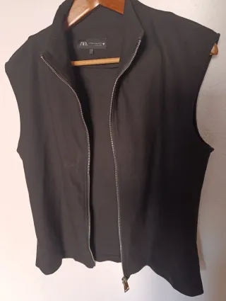 Chaleco negro cremallera cuello alto XXL