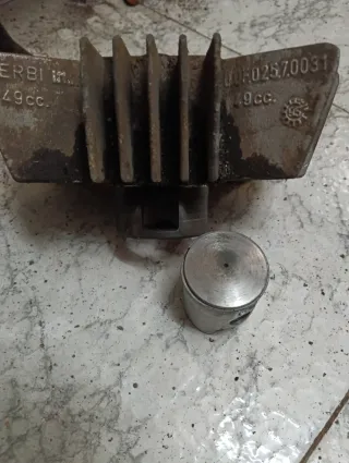 Cilindro y pistón Derbi Variant 49cc