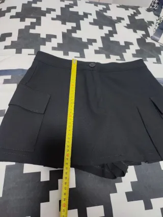 Falda pantalón negra