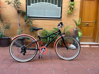 Bicicleta Riverside 500