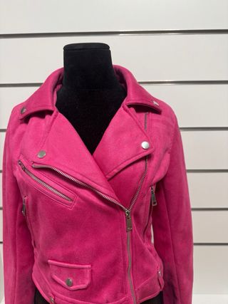 Cazadora Biker Fucsia Stradivarius - Talla S