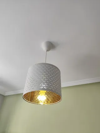 Lámpara IKEA salón/dormitorio