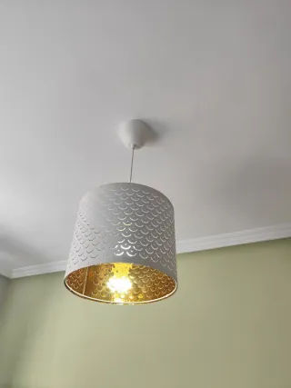 Lámpara IKEA salón/dormitorio