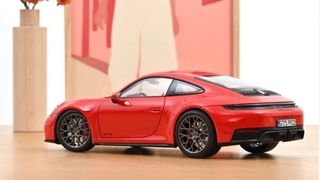 PORSCHE 911 992-2 CARRERA 4 GTS COUPE 2025 RED