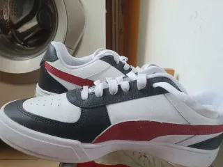 Zapatillas Puma Caven Block Jr Blancas Rojas