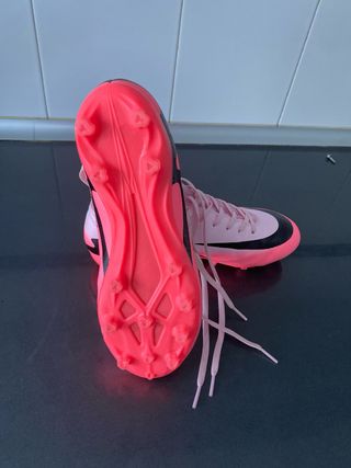Zapatillas Futbol Tacos Rosa y Negro