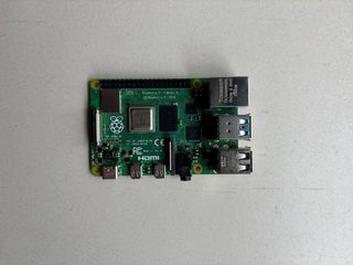 Raspberry Pi 4 Modelo B 4GB + 64GB