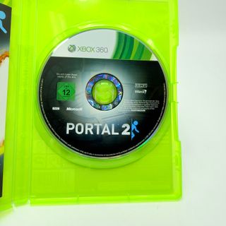 Portal 2 Xbox 360 Videogioco Ottimo Stato Italiano