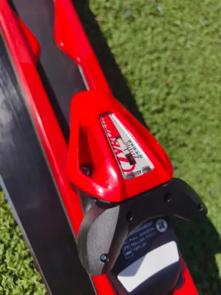 ESQUIS WEDZE BOOST 300