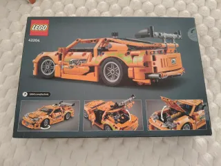 Lego Technic 42204 Auto Arancione