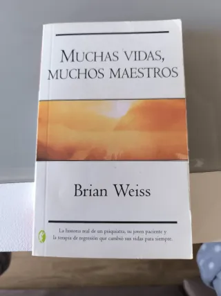 Muchas Vidas , Muchos Maestros/many Lives, Many...