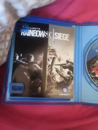 Juego PS4 Tom Clancy's Rainbow Six Siege