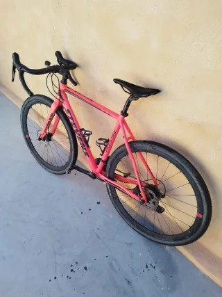 Bicicleta Gravel Stevens Prestige