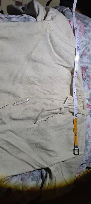 Túnica de estameña beige adulto.