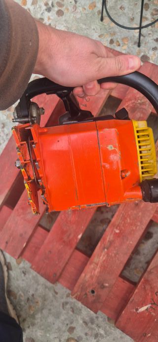 Motosierra alpina 040