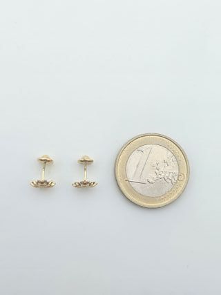Pendientes Oro 18K Flor 0,58gr 0,7cm