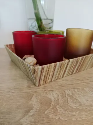 Juego de 5 vasos para velas con plato