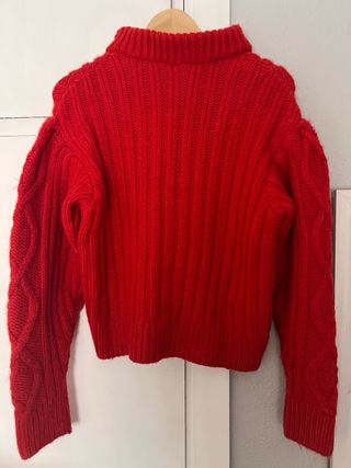 Jersey Mango rojo cremallera y trenzas