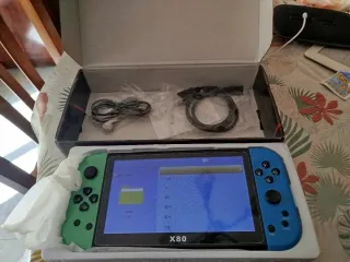 Consola X80 + SD 64GB Juegos + HDMI TV