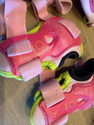 Protecciones patinaje niña rosa