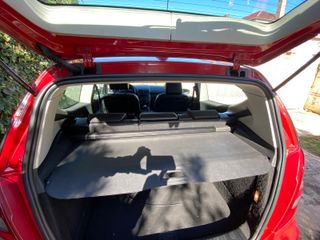 Mercedes-Benz Clase A180 black and red 2006