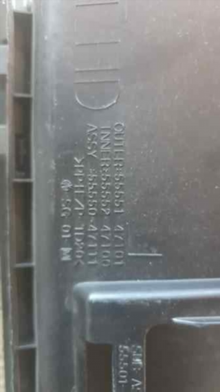 5555047111 GUANTERA TOYOTA PRIUS+