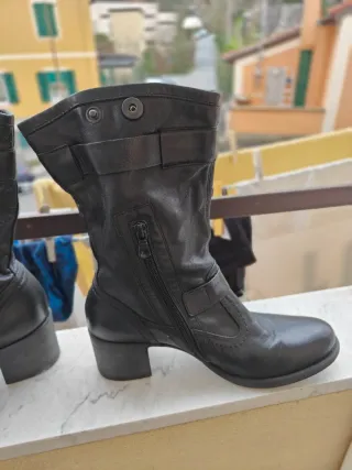 Scarponcini Nero Giardini donna Tg 40