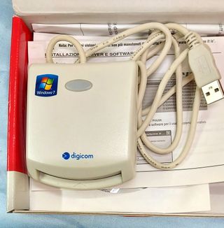 Lettore Smart Card Digicom SCR-C01