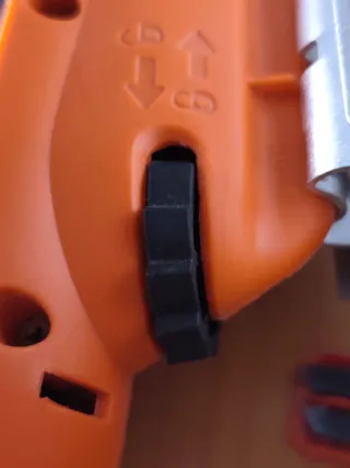 Sierra de calar Black & Decker XT