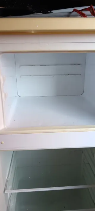 Nevera blanca 150x60