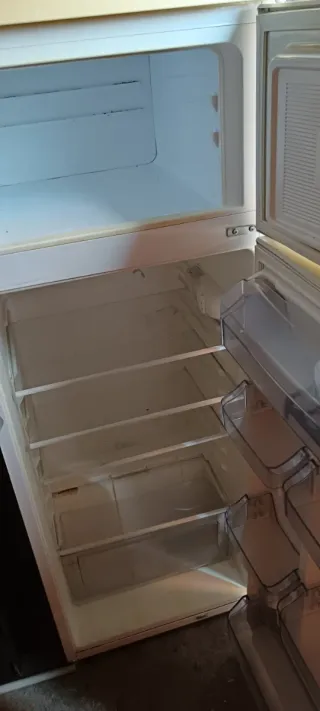 Nevera blanca 150x60