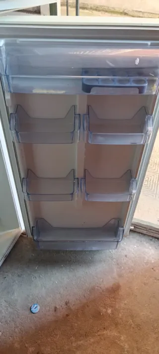 Nevera blanca 150x60