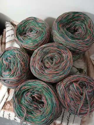 Gomitoli filato cotone e viscosa