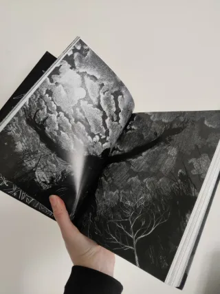 Un monstruo viene a verme (edición especial) (R...