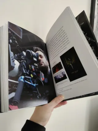 Un monstruo viene a verme (edición especial) (R...